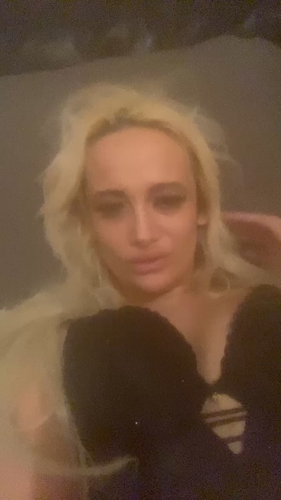 Blondescouser25's Profile